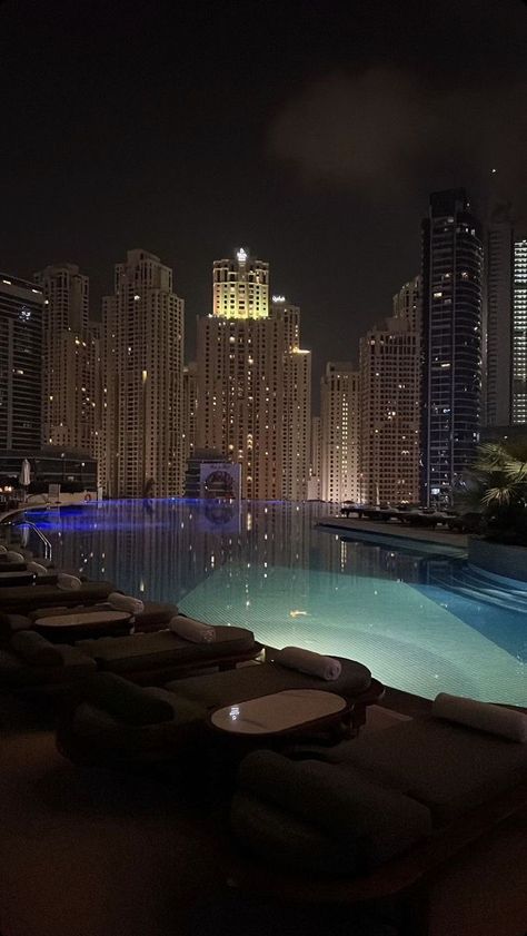 City View Night, Dubai Aesthetic, Night Scenery, Pretty Landscapes, Luxury Lifestyle Dreams, Foto Poses, Night Aesthetic, City Aesthetic, Beautiful Places To Travel