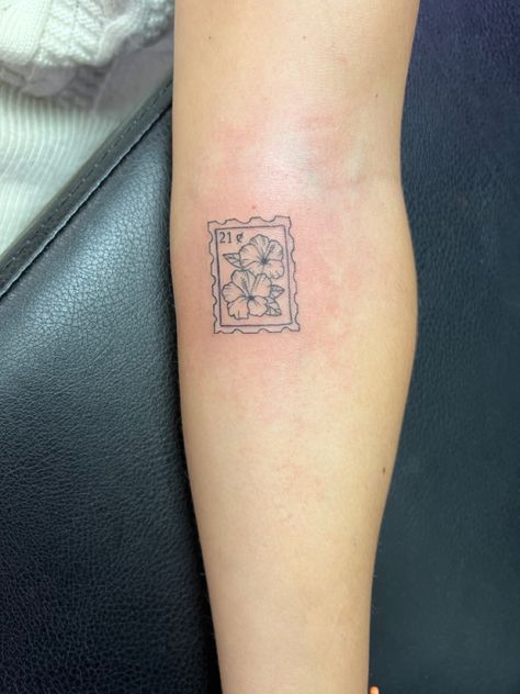 Stamp Tattoo Ideas Design, Subtle Travel Tattoo, Small Picture Tattoos, Cute Indie Tattoos, Tattoo In Hawaii, Small Tattoo Ideas Hawaii, Summer Tattoo Aesthetic, Travel Tattoo Aesthetic, Stamp Tattoos Ideas