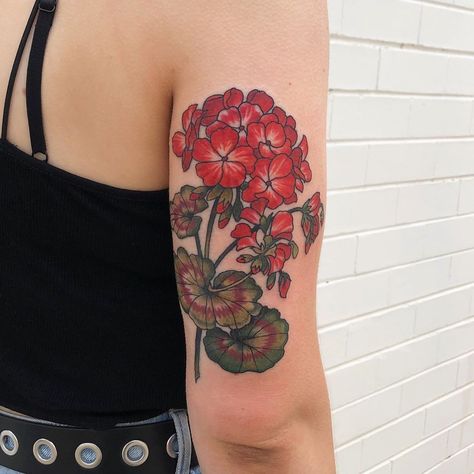 Ali on Instagram: “Loved doing this geranium for Ruby ✨ one of my favourite flowers for sure x” Red Geraniums Tattoo, Geranium Tattoo Design, Red Geranium Tattoo, Geranium Tattoo Black And White, Geraniums Tattoo, Tattooed Grandma, Geranium Tattoo, Petunia Tattoo, Red Flower Tattoos