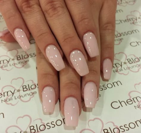 It girl Unghie Sfumate, Neutral Nails, Prom Nails, Coffin Nails Designs, Classy Nails, Pretty Acrylic Nails, Best Acrylic Nails, Cute Nail, Perfect Nails