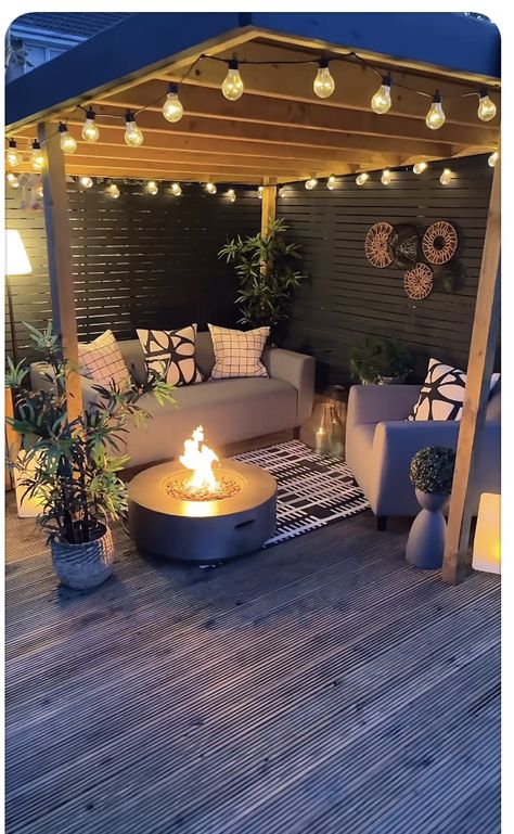 Patio Oasis Ideas, Ideas Terraza, Patio Inspiration, Mood Lights, Backyard Renovations, Backyard Remodel, Backyard Inspiration, Outdoor Gardens Design, Backyard Inspo