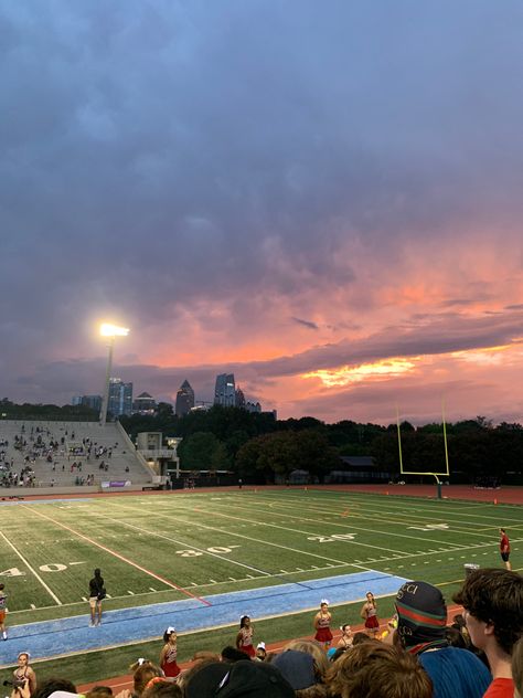 FNL, Friday night lights