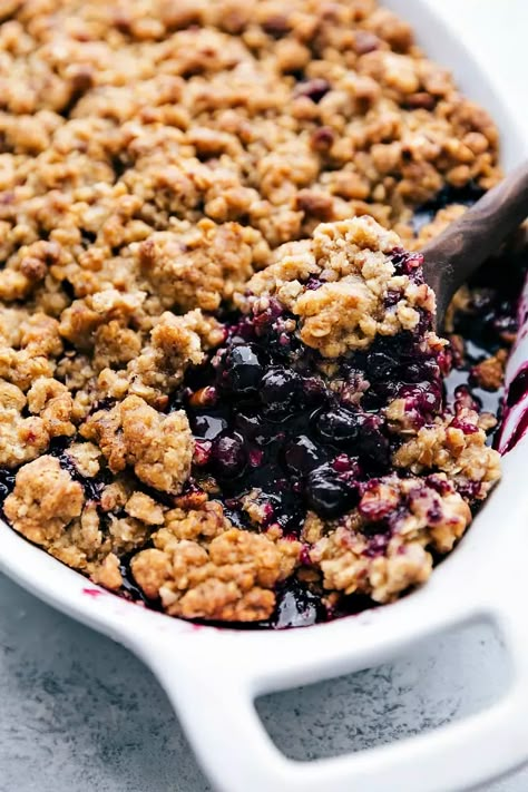 Wild Blueberry Crisp, Blueberry Crisp Healthy, Huckleberry Crumble, Blueberry Crisp Recipes, Huckleberry Crisp, Sugared Blueberries, Fall Apron, Blueberry Crumble Recipes, Berry Crisp Recipe