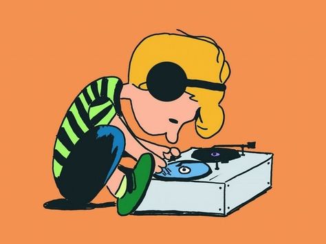 DJ Schroeder Listening To Vinyl, Peanuts Comic Strip, Music Drawings, Spotify Playlist Covers, Music Help, The Peanuts, Peanuts Gang, Playlist Covers, Record Player