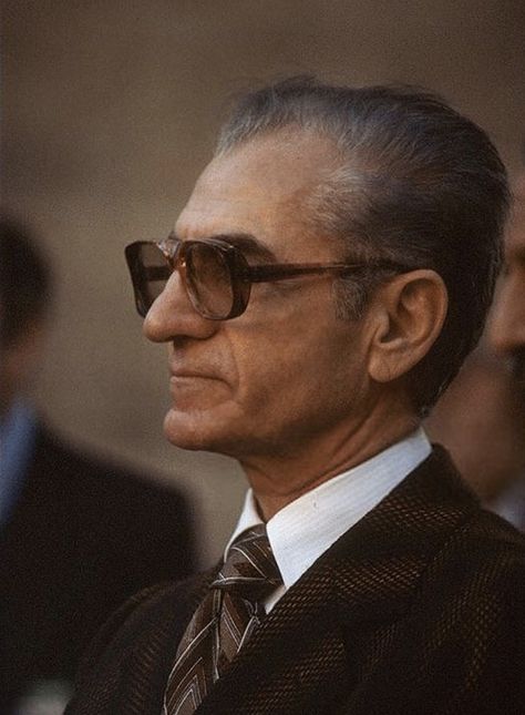 Mohammadreza Shah, Mohammad Reza Shah, Iran Pahlavi, Mohammad Rezā Shāh, Reza Shah Pahlavi, King Of Iran, Iran History, Reza Shah, Mohammad Reza Pahlavi