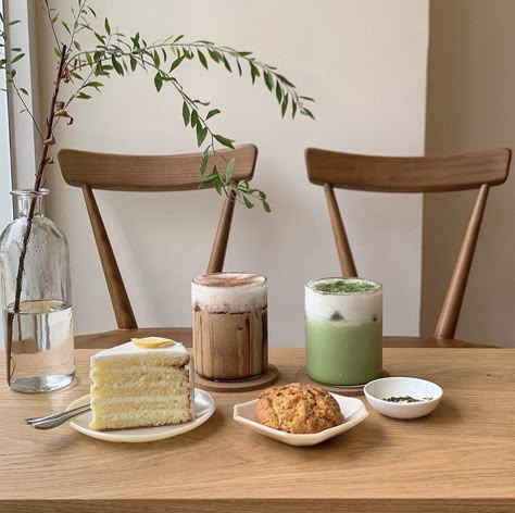 Fika Aesthetic, Korean Coffee Shop, Korean Coffee, Korean Cafe, Cafe Idea, Dream Cafe, Coffee Shop Aesthetic, Cafe Shop Design, Cafe Aesthetic