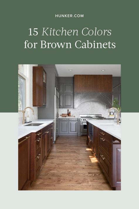 Kitchen Wall Colors With Brown Cabinets, Kitchens With Brown Cabinets, Medium Brown Kitchen Cabinets, Kitchen With Brown Cabinets, Kitchen With Dark Brown Cabinets, Brown Cupboards, Dark Brown Kitchen Cabinets, Kitchen Cabinet Color Schemes, Brown Kitchen Ideas