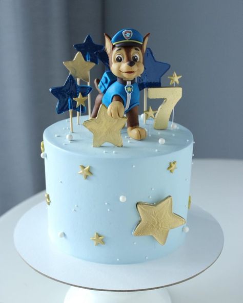 15 Paw Patrol Cake Ideas for Girls & Boys That Are Super-Cool Cake Designs Birthday Paw Patrol, Boy 4th Birthday Cake, Pastel Paw Patrol Birthday, Paw Patrol Cake 5th Birthday, Cake With Paw Patrol, Paw Patrol First Birthday Cake, Ryder Paw Patrol Cake, Birthday Cake Boys 5th, 3 Birthday Cake Boy