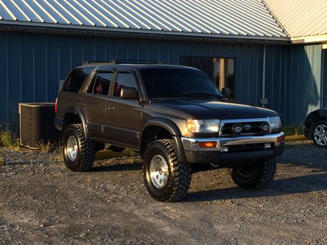 1996 4runner, 1998 4runner, 1995 4runner, 1997 Toyota 4runner, Toyota Forerunner, 1998 Toyota 4runner, Toyota Sw4, Overland 4runner, Escape Car