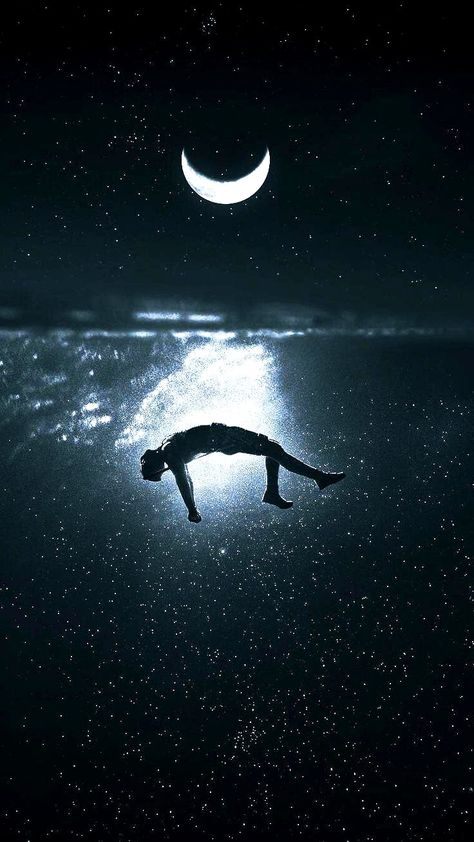 Wallpaper Lucid Wallpaper, Moonlight Tattoo, Wallpaper Mobil, Dreamy Scenery, Lion Wallpaper Iphone, Ios Setup, Water Bending, Cool Scenery, Underwater Photoshoot