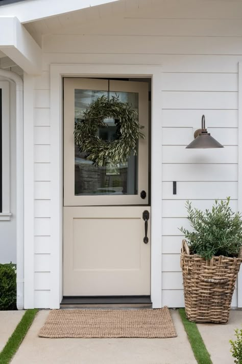 Cardiff Cottage - Garden Studio Front Door On Side Of House Entrance, Modern Cottage Backyard, Front Door Cottage Style, Cottage Style Home Exterior, Tan Front Door, Front Exterior House, Beach Landscape Design, Beach House Landscape, Cottage Front Porch