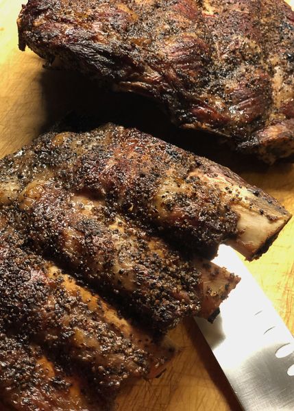 Texas Beef Ribs - A Lesson from Louie Meuller Barbecue Bbq Beef Ribs, Beef Barbecue, Texas Beef, Beef Ribs Recipe, Ribeye Roast, Beef Short Rib Recipes, Short Ribs Recipe, Ribs On Grill, Texas Style