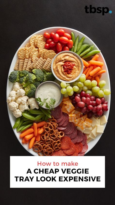 Platters Ideas, Food Platter, Charcuterie Ideas, Vegetable Tray, Vegetable Platter, Decorações Com Comidas, Charcuterie Platter, Charcuterie Board Ideas, Charcuterie Inspiration