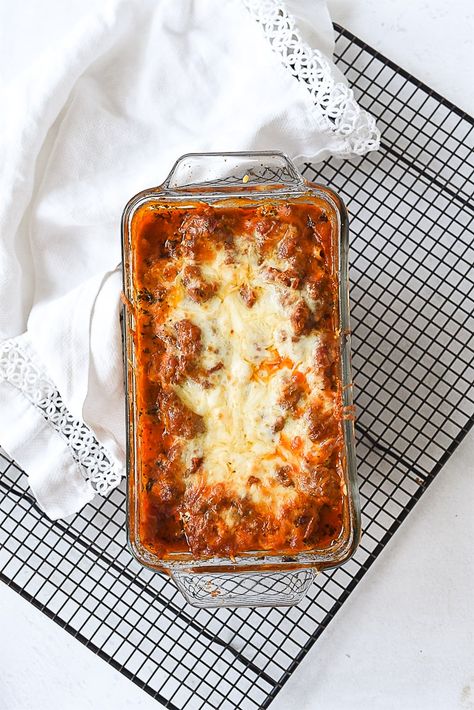 Personal Lasagna, Lasagna Recipe For 2, Small Batch Lasagna, Small Lasagna Recipe, Small Lasagna, Lasange Recipe, Lasagna For Two, Easy Cheap Dinner Ideas, Batch Meals