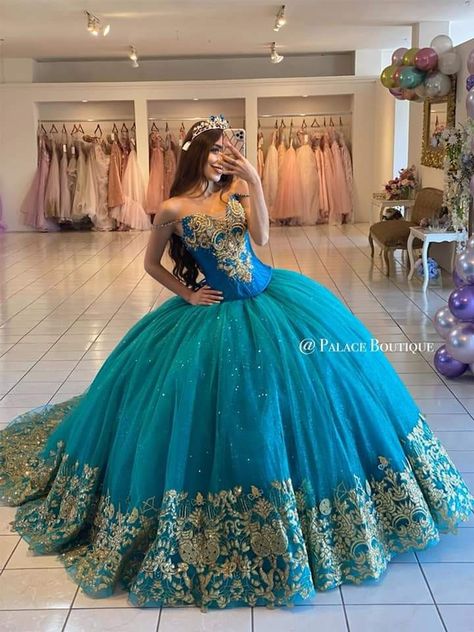 Arabian Nights Sweet 16 Dress, Aladdin Wedding Dress, Arabian Quinceanera Theme, Arabian Nights Quince, Peacock Quinceanera Dresses, Quincenera Dresses Teal, Jazmine Quinceanera Theme, Aladin Theme Quinceanera, Teal And Gold Quinceanera Dresses