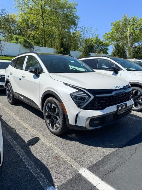 Redefine your drive with this 2024 Kia Sportage Plug-In Hybrid X-Line Prestige. Unleash the power of green technology without compromising on performance. 🔋 🍃 💪 (Stock#K40381EV)  #HealeyBrothers #HudsonValley #HVNY #poughkeepsieny #orangecountyny #sussexcountynj #essexcountynj #bergencountynj #kia #kiacars #kiasportage #sportage #hybrid #suv #ecofriendly 2024 Kia Sportage, Kia Sportage 2024 Hybrid, Kia Hybrid, Kia Jeep, Cars And Houses, Dream Cars Lexus, Cars Lexus, Chevrolet Dealership, New Hampton