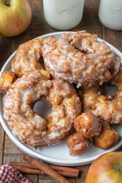 Apple Cider Donuts {Fried Recipe} - Butter Your Biscuit Apple Cider Desserts, Apple Cider Doughnut Recipe, Donuts Fried, Apple Cider Glaze, Apple Doughnut, Cider Donuts Recipe, Apple Cider Donuts Recipe, Best Apple Cider, Apple Cider Donuts Baked