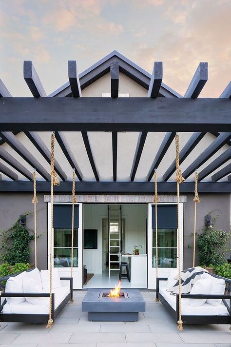 Trend report: black pergolas - Christina Maria Blog Black Pergola, Designers Home, Hanging Furniture, Modern Pergola, Pergola Attached To House, Pergola Design, Beautiful Patios, Garden Types, Bed Swing