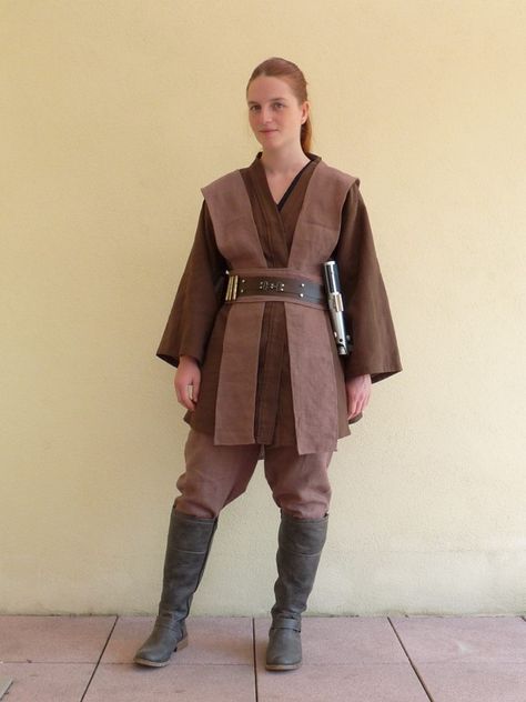 Jedi Padawan – Star Wars – Fjalladis Padawan Costume, Padawan Outfit, Jedi Aesthetic, Jedi Robes, Sith Costume, Jedi Padawan, Female Jedi, Star Wars Outfit, Star Wars Clothes