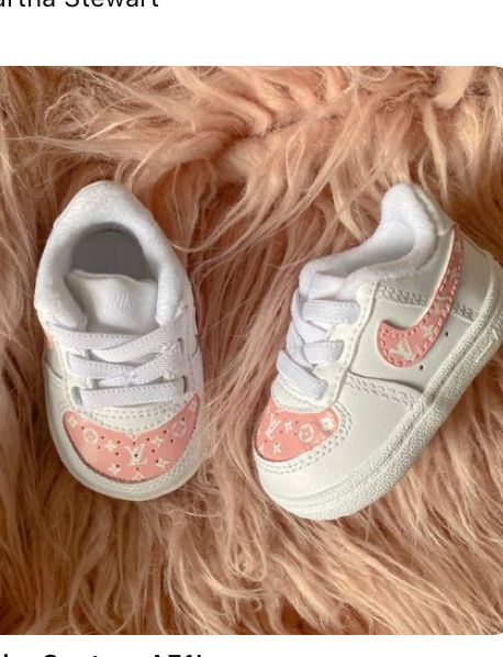 Painted Nike Air Force, Custom Baby Shoes, Nike Shoes Air Force, Nike Air Force 1s, Baby Nike, Air Force 1s, Shoes And Sneakers, Cute Nike Shoes