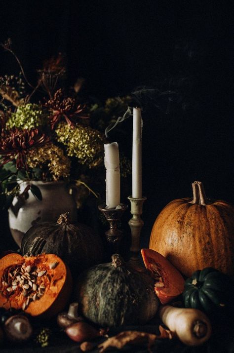 Moody Still Life, Autumn Still Life, Witch Kitchen, Baked Pears, Dark Food Photography, Dark Food, Seasonal Vegetables, Dark Autumn, Kitchen Corner