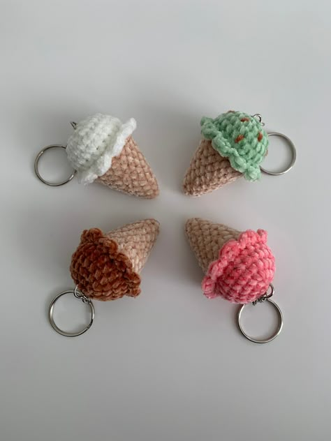 How To Crochet A Mini Ice cream Cone Tutorial Pattern ||Easy Crochet Miniature Ice Cream Cones https://youtu.be/g8ZFo5g1v08 Easy Crochet Patterns 2024 || Crocheting Mini Ice cream Cone Crochet Food Keychain, Crochet Dessert, Ice Cream Crochet, Small Crochet Gifts, Miniature Ice Cream, Mini Ice Cream, Crochet Diy Tutorial, Crochet Keychains, Keychain Pattern