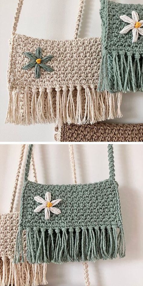 Crotchet Bags Patterns Free, Macrame Handbag Patterns Free, Diy Crochet Crossbody Bag, Small Crocheting Projects, Crochet Hand Bags Purses, Free Macrame Purse Patterns, Boho Bag Crochet Pattern, Crocheted Purses And Bags, Crochet For Summer Ideas