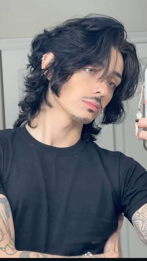 Men With Long Fluffy Hair, Male Wolfcut Long, Fluffy Hair Male, Men's Long Hairstyles Wavy, Dream Bf, Heir Of Atticus, Youtuber Dr, Black Wavy Hair, Boys Hair