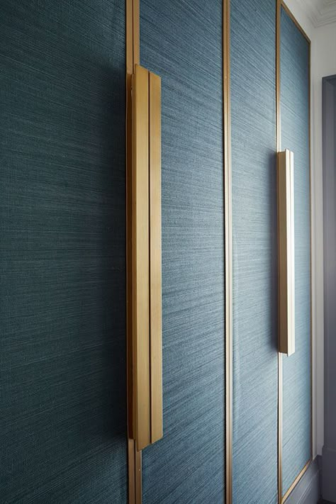 Pretty textured closet doors Texture Wardrobe Design, Textured Closet Door, Textured Wardrobe Doors, Modern Closet Doors, Bifold Doors Makeover, Closet Door Ideas, Painted Closet, Wooden Wardrobe Design, Bedroom Closet Doors