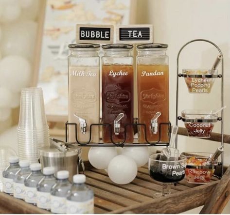 Milk Tea Party Theme, Boba Table Wedding, Boba Bar Wedding Drink Stations, Boba Bridal Party, Bubble Tea Station Party, Make Your Own Boba Station, Birthday Party Coffee Bar, Sweet Tea Wedding Drink Stations, Boba Tea Station Party