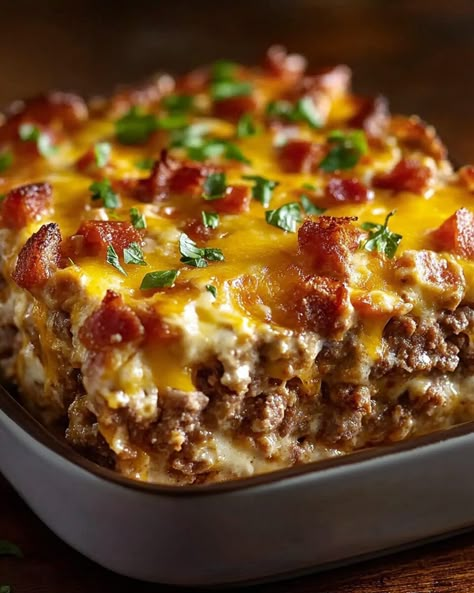 Loaded Meatloaf Casserole, Loaded Meatloaf, Sloppy Joe Tater Tot Casserole, Mac Cheese Casserole, Homemade Lasagna Noodles, Meatloaf Casserole, Hamburger Recipe, Apple Cinnamon Cake, Roast Meat