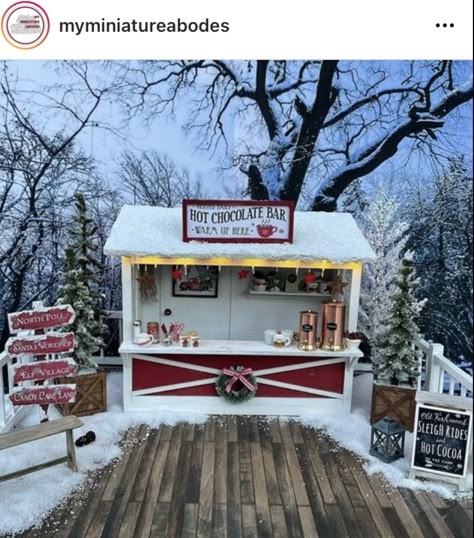 Hot Cocoa Tray, Mexican Coffee Shop, Hot Chocolate Decor, Vintage Disney Christmas, Hot Chocolate Stand, Backyard Ice Rink, Bloxburg Christmas, Cocoa Stand, Hot Cocoa Stand