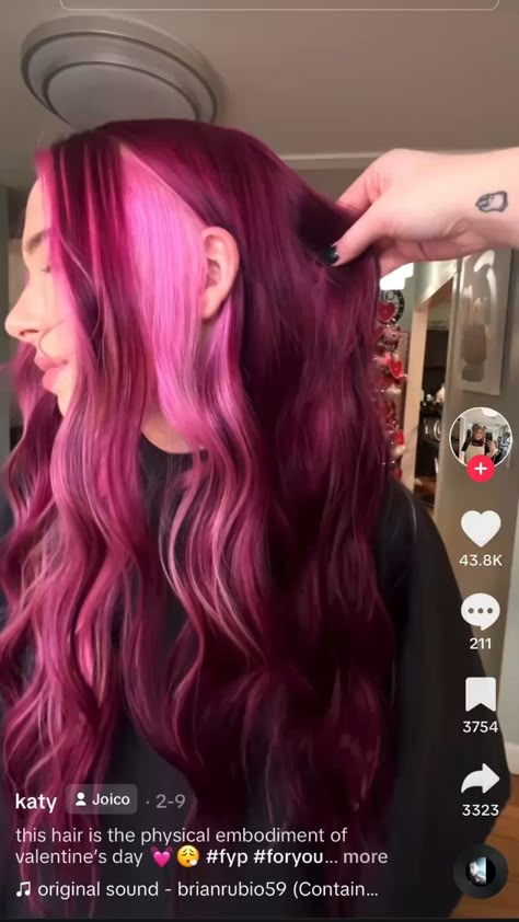 Burgundy Hair With Pink Peekaboos, Magenta Hair Pink Money Piece, Red N Pink Hair, Cute Fun Hair Colors, Dark Pink Money Piece Hair, Dark Pink Hair With Light Pink Money Piece, Dark Red With Pink Highlights, Red Hair Pink Peekaboo, Fall Pink Hair Color