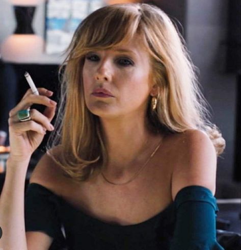 Beth Dutton Yellowstone Hair, Beth Dutton Makeup, Beth Dutton Hair, Kelly Reilly Yellowstone, Kelly Riley, Beth Dutton Style, Dutton Ranch Yellowstone, Favorite Villains, Beth And Rip