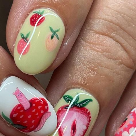 Pie Nails, Apple Nails, Strawberry Nail Art, Berry Nails, Painted Nail Art, Nail Art Summer, Nails Done, Nail Artist, How To Do Nails