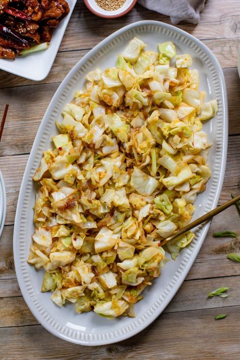 Sautéed Garlicky Cabbage - This Savory Vegan Dinner Ideas With Cabbage, Garlicky Cabbage, Vegan Cabbage Recipes, Sautéed Cabbage, Sauteed Cabbage, Veggie Side Dish, Vegetarian Cabbage, Vegan Asian, Vegan Side Dishes