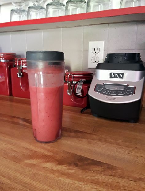 Nutri Ninja Auto Iq Recipes, Breakfast Blender Recipes, Things To Make In Ninja Blender, Ninja Iq Blender Recipes, Ninja Single Serve Smoothie Recipes, Small Blender Smoothies, Portable Blender Smoothies, Ninja Foodi Smoothie Recipes, Ninja Blender Juice Recipes