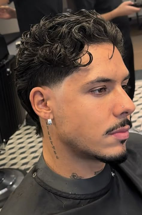 Perm Fade Men, Low Taper Wavy Hair Men, Short Pushed Back Hair Men, Wavy Men Hairstyles, Mullet No Fade, Men Haircut For Wavy Hair, Wavy Hair Boys Haircuts, Men Haircut Styles Curly Hair, Styling Curly Hair Men