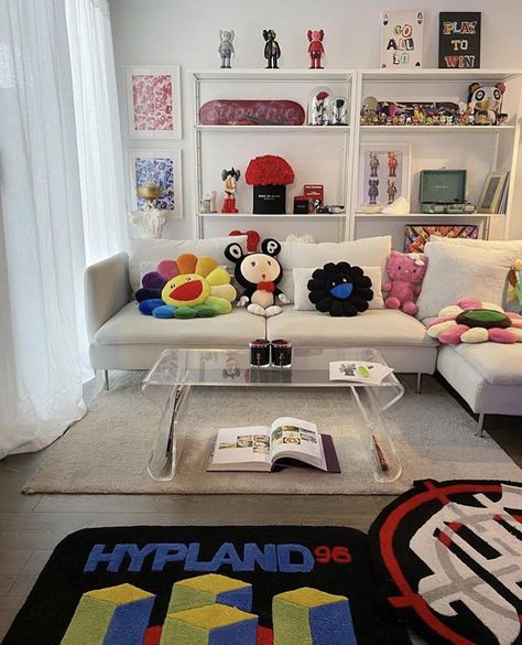 Kaws Inspired Living Room, Apartment Decor Hypebeast, Living Room Ideas Couch, Room Ideas Couch, Hypebeast House, Living Room Ideas Simple, Kaws Inspired House, Kaws House Deco, Living Room Ideas Vintage