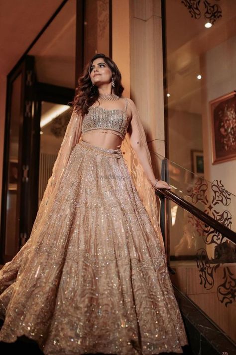 Kritika Khurana, Engagement Dress For Bride, Wedding Reception Outfit, Reception Outfits, Engagement Lehenga, Engagement Gowns, Sangeet Outfit, Bridal Lehenga Designs, Latest Bridal Lehenga