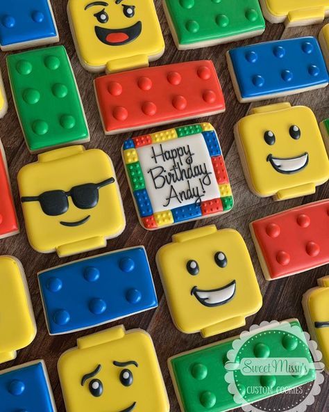 Lego Party Decorations, Lego Cookies, Lego Birthday Cake, Lego Themed Party, Lego Party Ideas, Lego Theme, Cookies Theme, Lego Cake, Lego Birthday Party