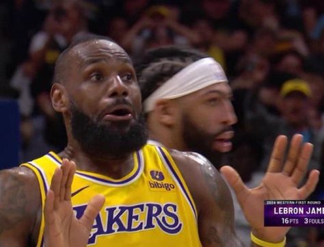 James Meme, Nba Funny, King Lebron, Reaction Image, Funny Short Video Clips, Meme Pics, Nba Memes, My Honest Reaction, Honest Reaction