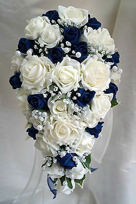 Wedding Flowers Navy Blue, Navy Blue Roses, Flowers Navy Blue, Bridal Wedding Flowers, Navy Wedding Flowers, Blue Wedding Decorations, Bridal Bouquet Blue, Cascading Wedding Bouquets, Blue Wedding Bouquet