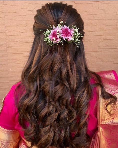 Free Hair Hairstyles For Engagement, Hairstyle On Saree For Wedding, Half Pinup Hairstyle Indian, Curly Hairstyles For Reception, Hair Styles For Long Hair Length Bridal, Front Hairstyles For Long Hair Indian, Grahshanti Hairstyles, Hairstyle For Leganha, Hair Styles For Medium Length Indian