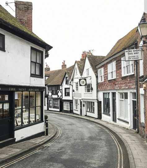 Rye East Sussex English Country Cottages, British Countryside, London Today, Village Life, East Sussex, England Uk, English Countryside, British Isles, Street Photo