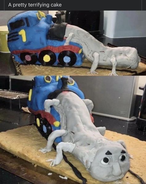 Thomas The Tank Engine Cake, Goofy Cake, Horror Cake, Scary Cakes, Ugly Cakes, 17 Birthday Cake, Ugly Cat, Funny Birthday Cakes, Cake Walk