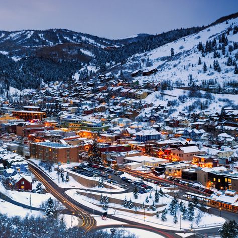 Enjoy the best things to do in Park City, Utah -- no skis required. Winter In Park City Utah, Park City Ski Trip, Salt Lake City Utah Christmas, Winter In Salt Lake City Utah, Salt Lake City In Winter, Things To Do In Park City Utah Winter, Park City Utah Aesthetic, Heber City Utah, Park City Utah Christmas