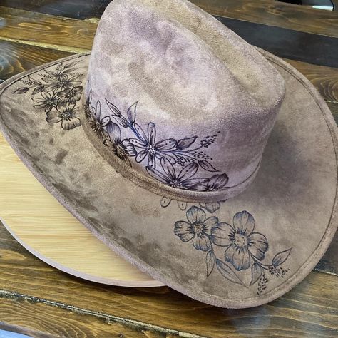 So much fun hat art went out the door last week without ever being photographed 😒 things we need to be better about: 1) getting pics and video 2) remembering what we have and have not shared on socials -because how did we miss sharing this beauty?! 🤠 Custom Hat Ideas, Yellowstone Style, Burnt Hats, White Fedora Hat, White Fedora, Mountains And Trees, Fun Hat, Hat Art, Hand Burn