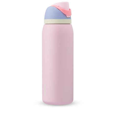 Owala Color Drop is an innovative new water bottle that changes color based on the temperature of the water inside. Learn more about the release date and launch Trendy Water Bottles, Cute Water Bottles, Gone Forever, Birthday List, Cute Cups, School Essentials, Birthday Wishlist, Holiday Colors, Sell Out