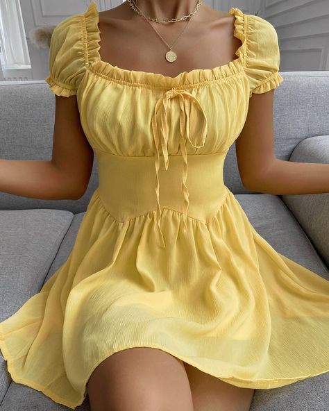 Plus Size Bodice, Alt Hippie, Square Neckline Dress, Super Cute Outfits, Vestidos Casual, Formal Occasion Dress, Sweet Fashion, Clothing Wishlist, Elegant Dresses For Women